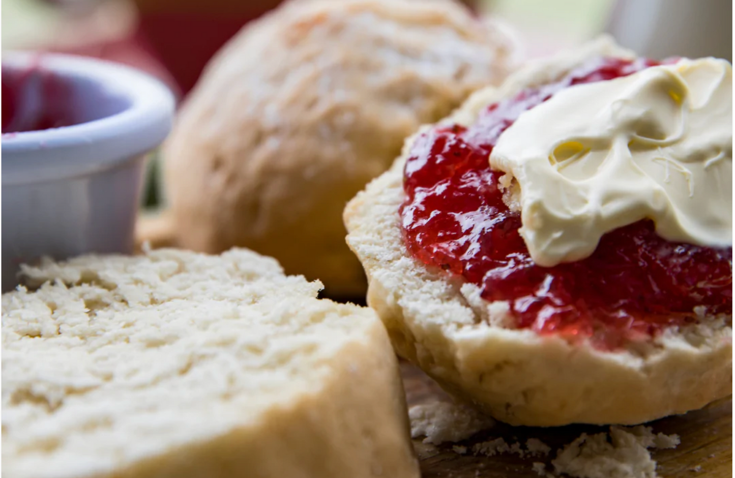 Freshly Baked plain scones by the ha'penny bridge (click & collect)